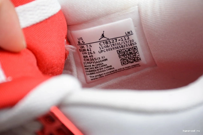 Red Metallic Jordan CT8527-112 Air 4 1207